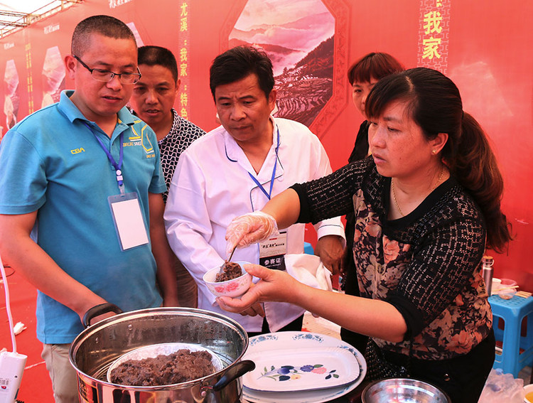 ��ԭ������Ϫ��չ&ldquo;�Ҽ���ʳ&rdquo;չʾ����� - ��Ұ��� - ��Ұ��粩��